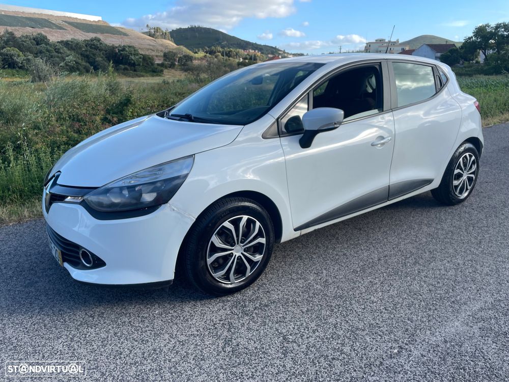 Renault Clio 1.5 dCi 75 Expression - 4