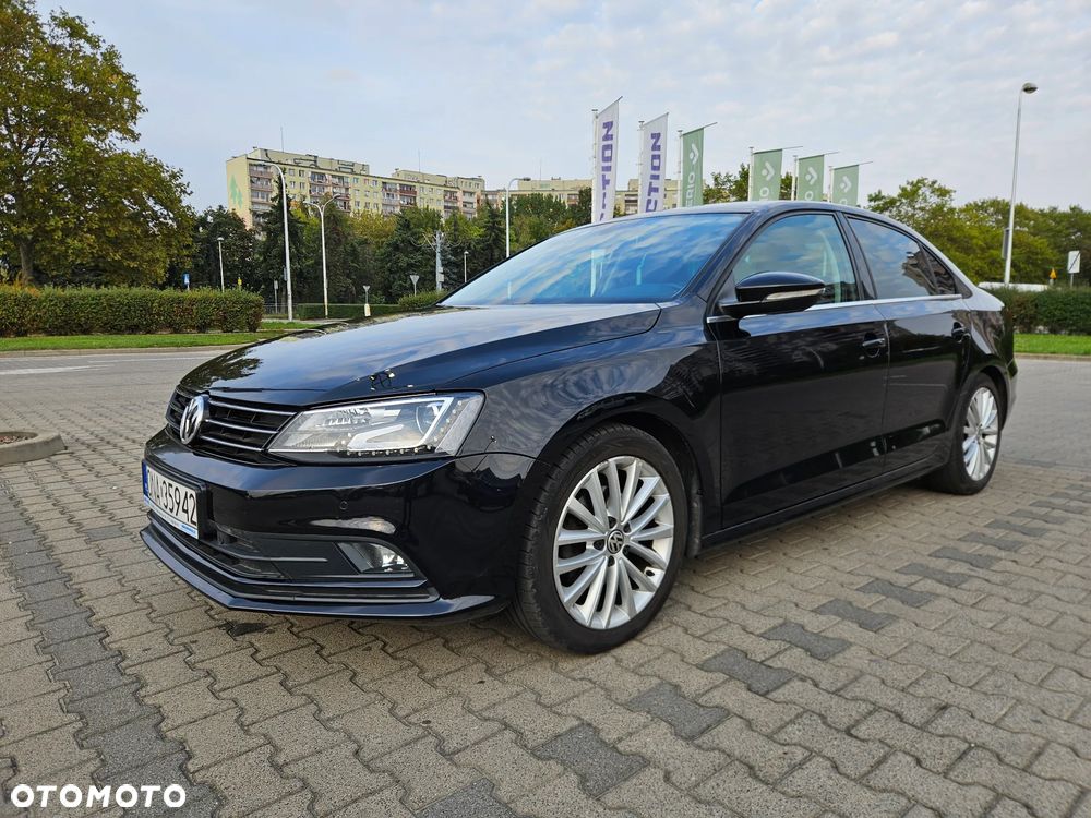 Volkswagen Jetta 1.4 TSI BMT Highline - 2