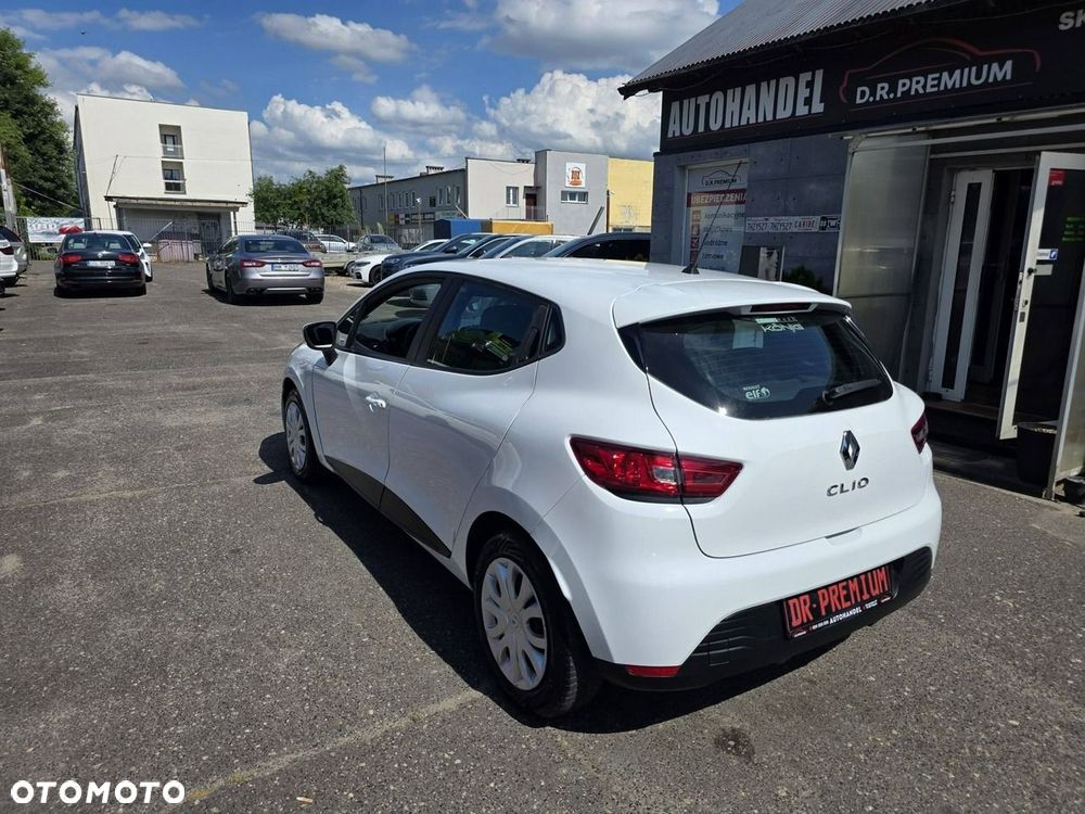 Renault Clio 1.2 16V Life EU6 - 5