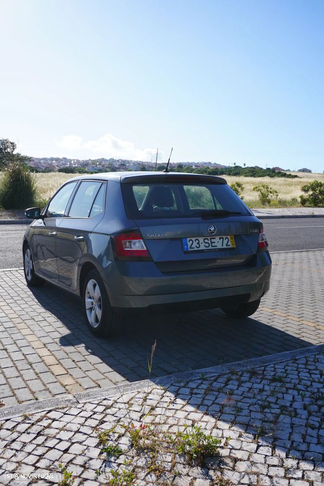 Skoda Fabia 1.0 Ambition - 10