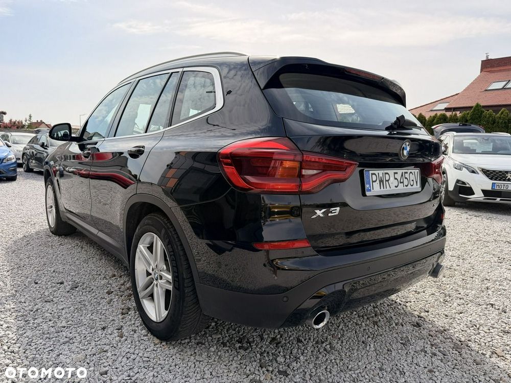 BMW X3 xDrive20d mHEV - 3