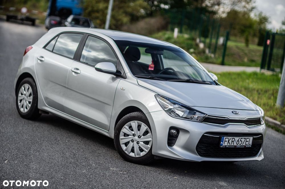 Kia Rio - 20