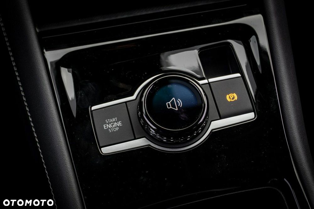 Volkswagen Tiguan - 26