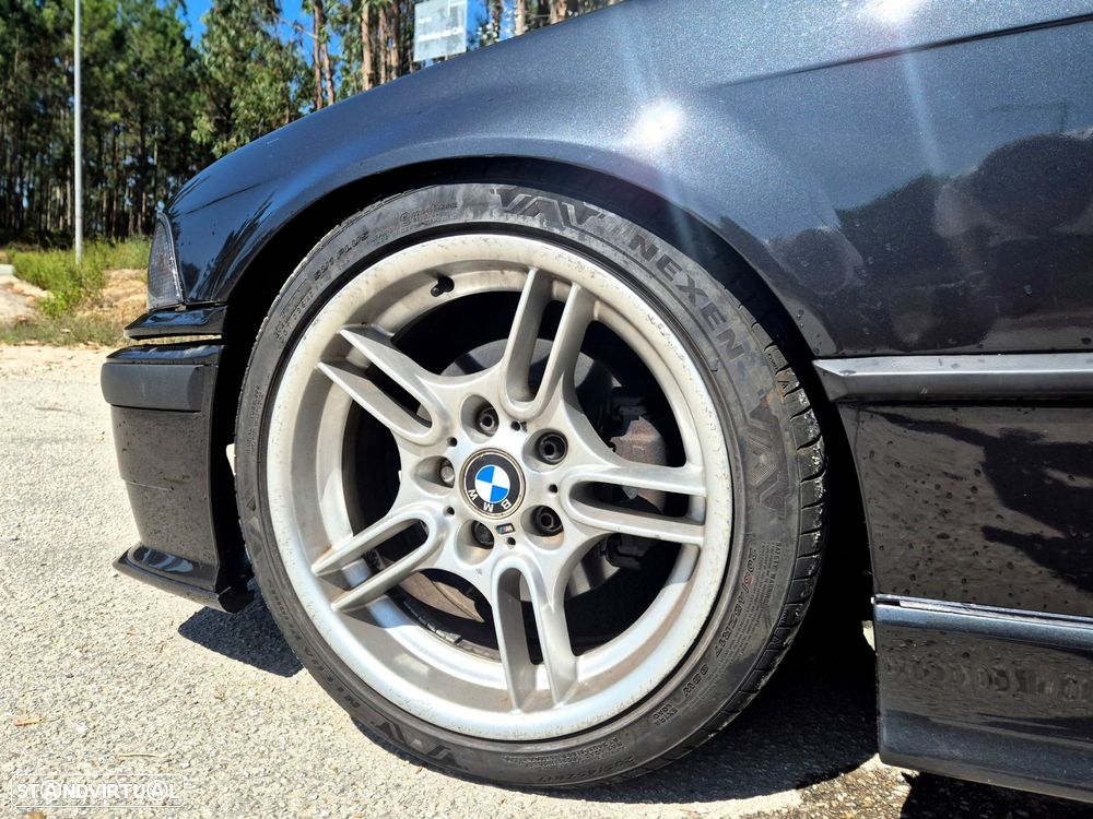 BMW 318 iS Coupé - 7