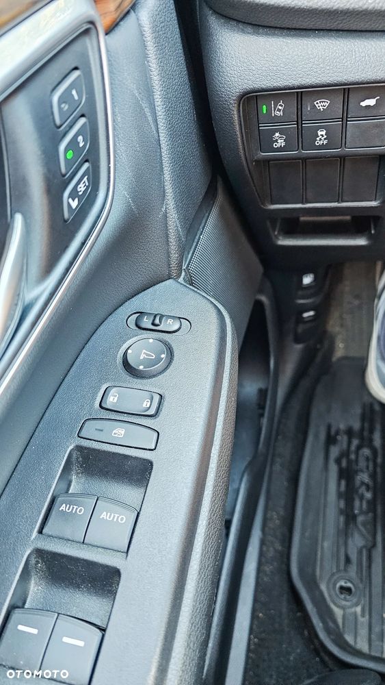 Honda CR-V 1.5 Executive (Honda Connect+) CVT - 21