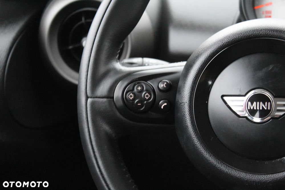 MINI Countryman Cooper D - 15