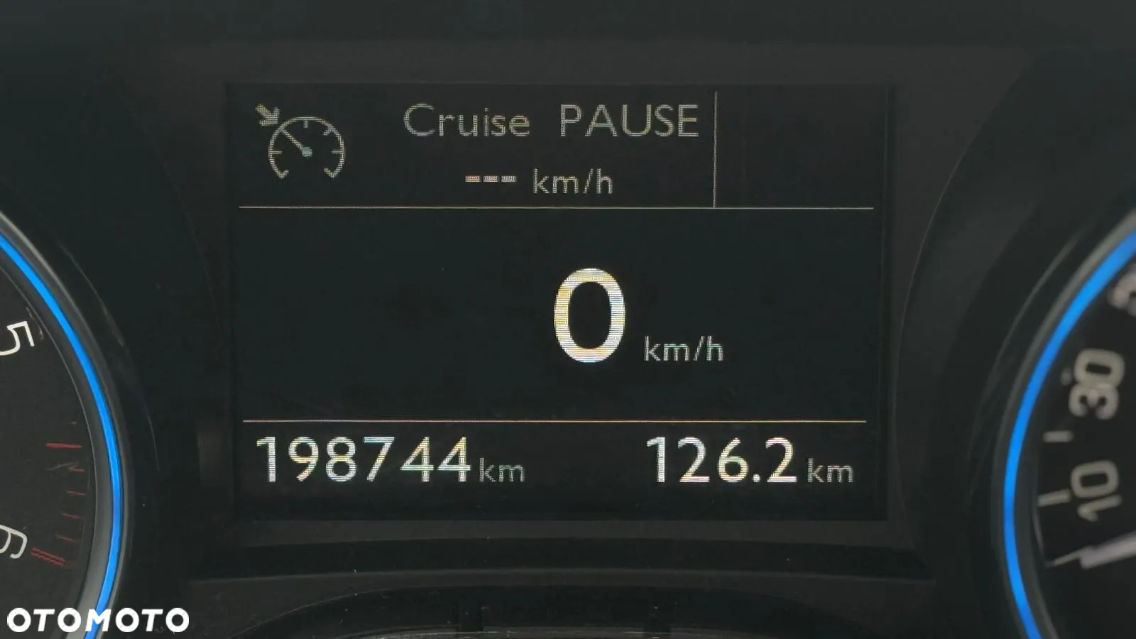 Peugeot 2008 1.6 BlueHDi Allure - 13