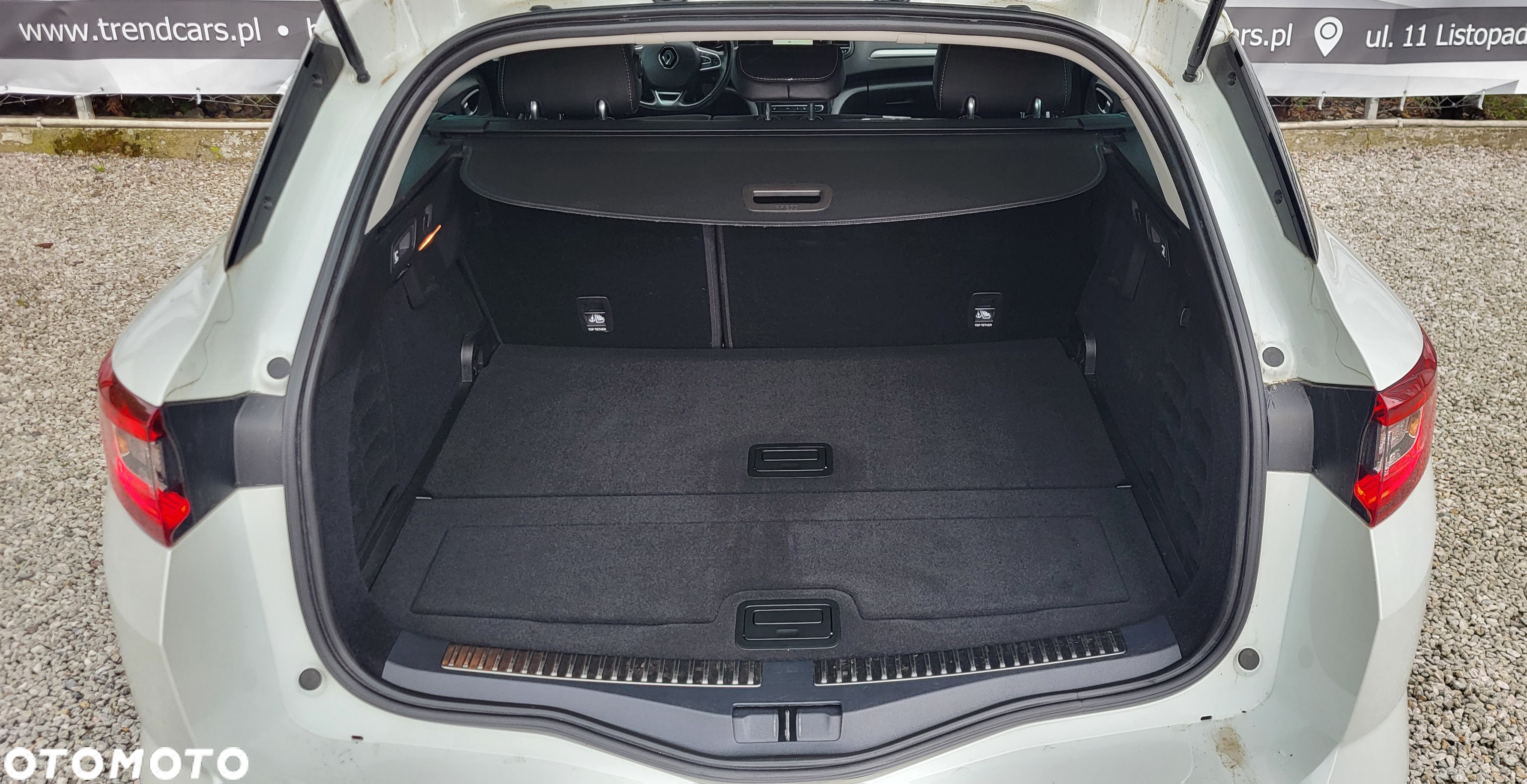 Renault Megane Grandtour BLUE dCi 150 EDC BOSE EDITION - 24