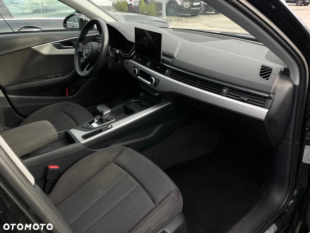 Audi A4 Avant 35 TDI S tronic - 19