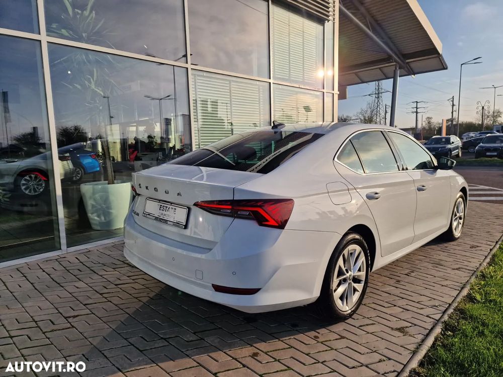 Skoda Octavia 2.0 TDI DSG Style - 5