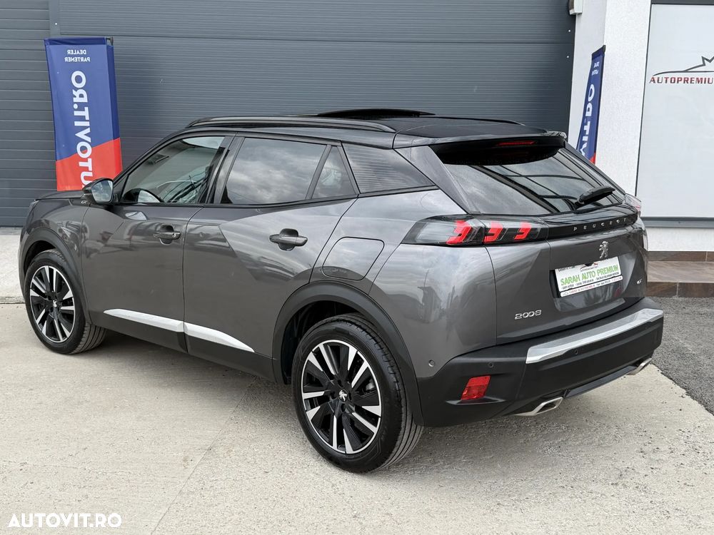 Peugeot 2008 PureTech 130 EAT8 GT Pack - 10