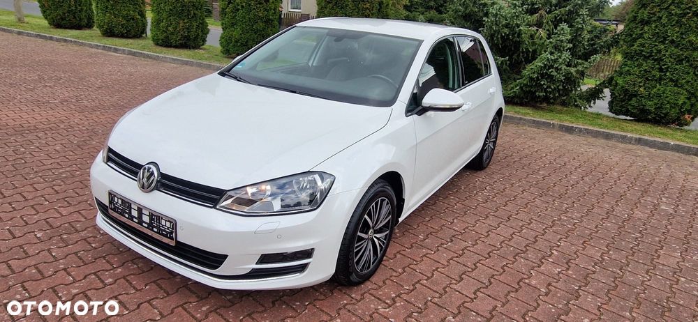 Volkswagen Golf 1.2 TSI BlueMotion Technology DSG Allstar - 2