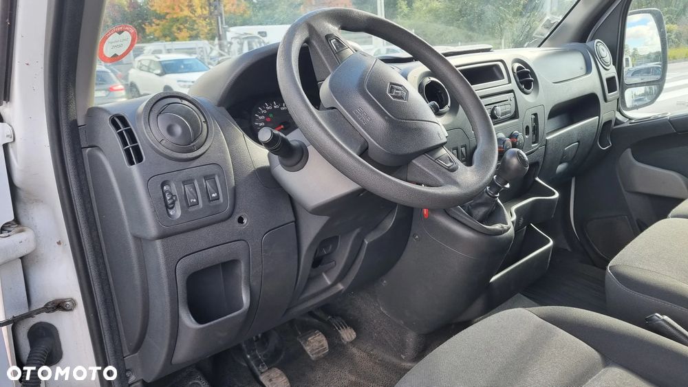 Renault Master - 22