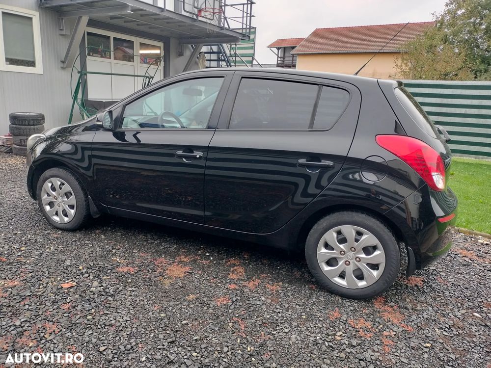 Hyundai i20 - 22