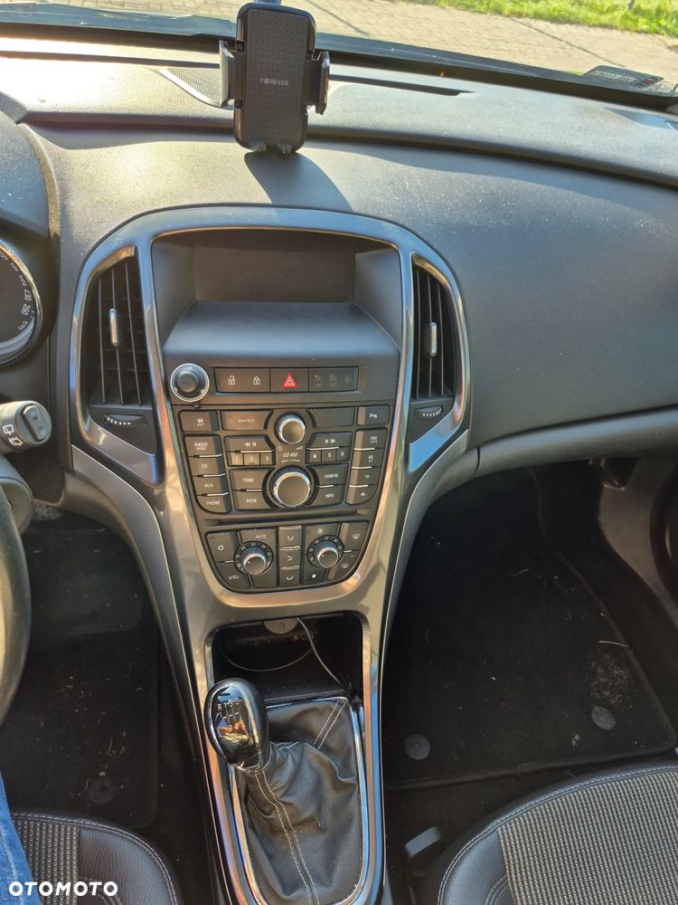 Opel Astra 1.7 CDTI Cosmo - 10