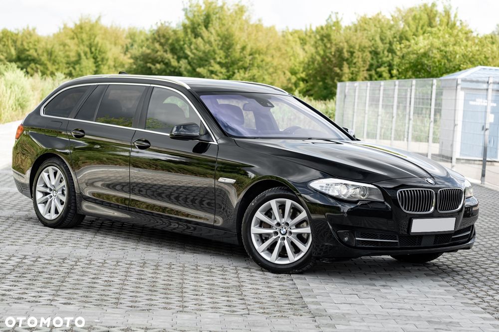 BMW Seria 5 535d xDrive Sport-Aut - 4