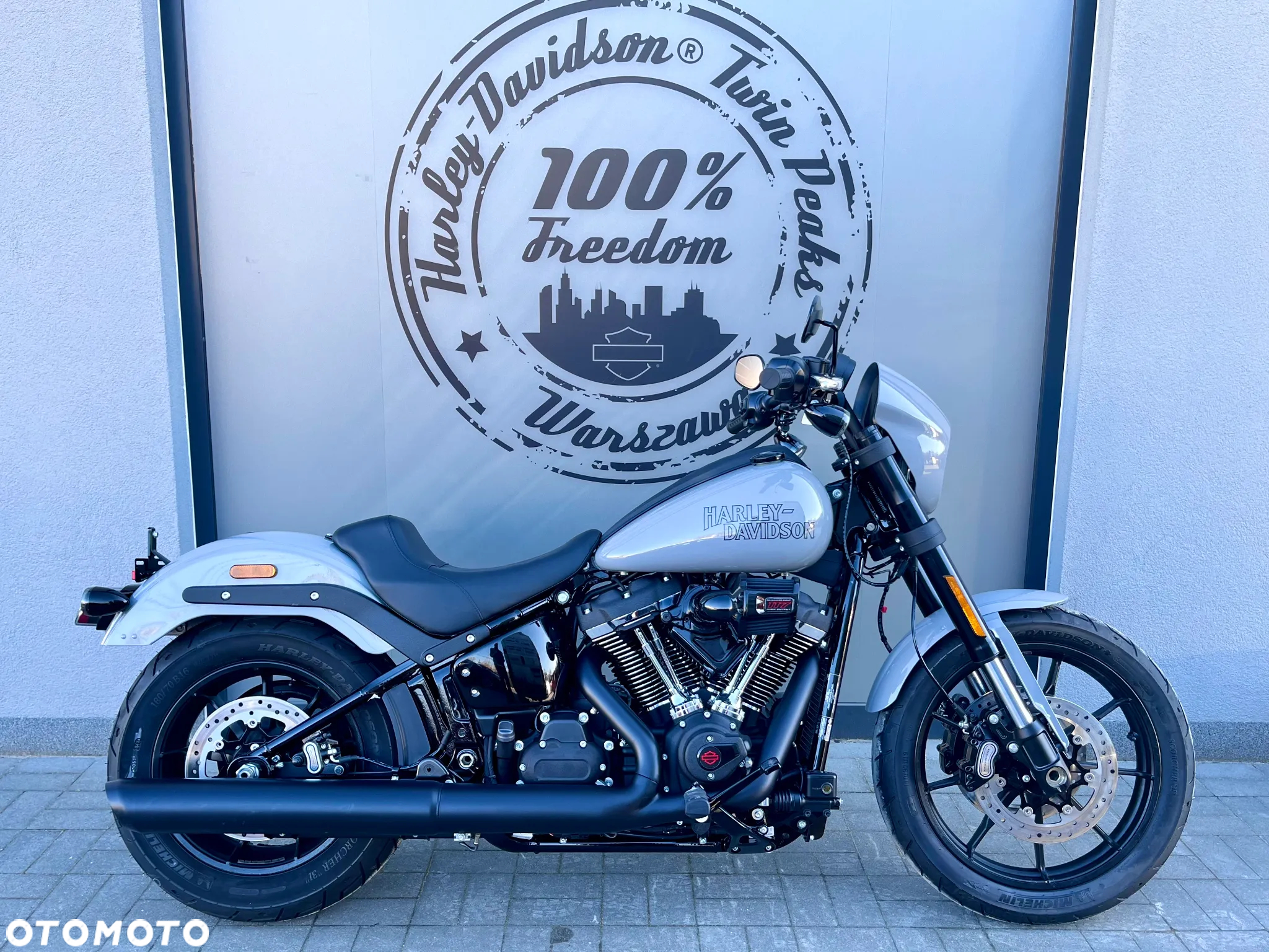 Harley-Davidson Softail Low Rider - 3