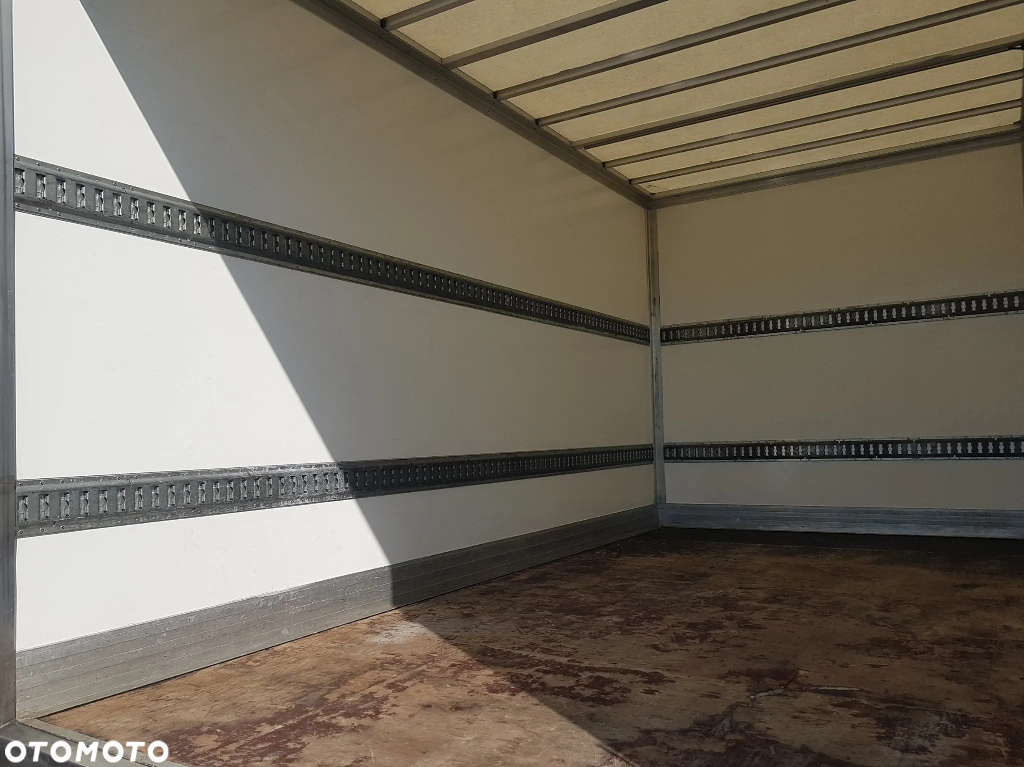 Renault MASTER KONTENER 8EP 4,21x2,23x2,22 KLIMA KRAJOWY MANUAL  6-BIEGÓW - 23