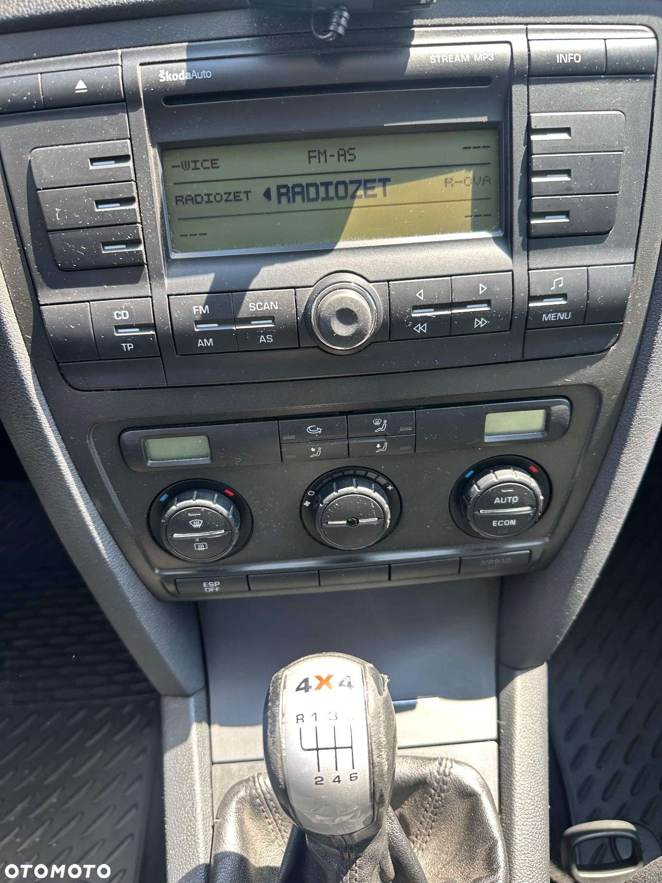 Skoda Octavia Scout 2.0 TDI DPF - 23