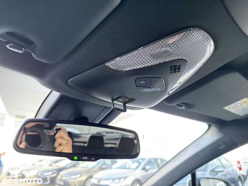 Toyota C-HR 1.8 Hybrid Style - 26