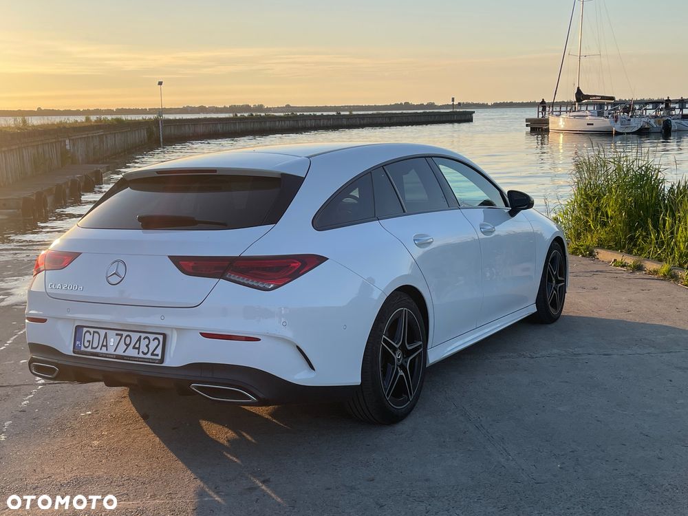 Mercedes-Benz CLA 200 d AMG Line 8G-DCT - 24
