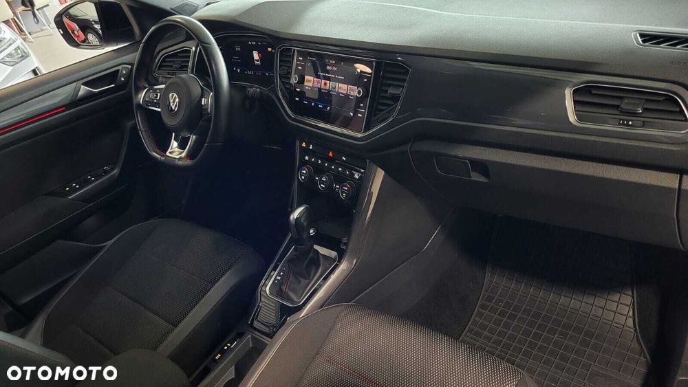 Volkswagen T-Roc - 15