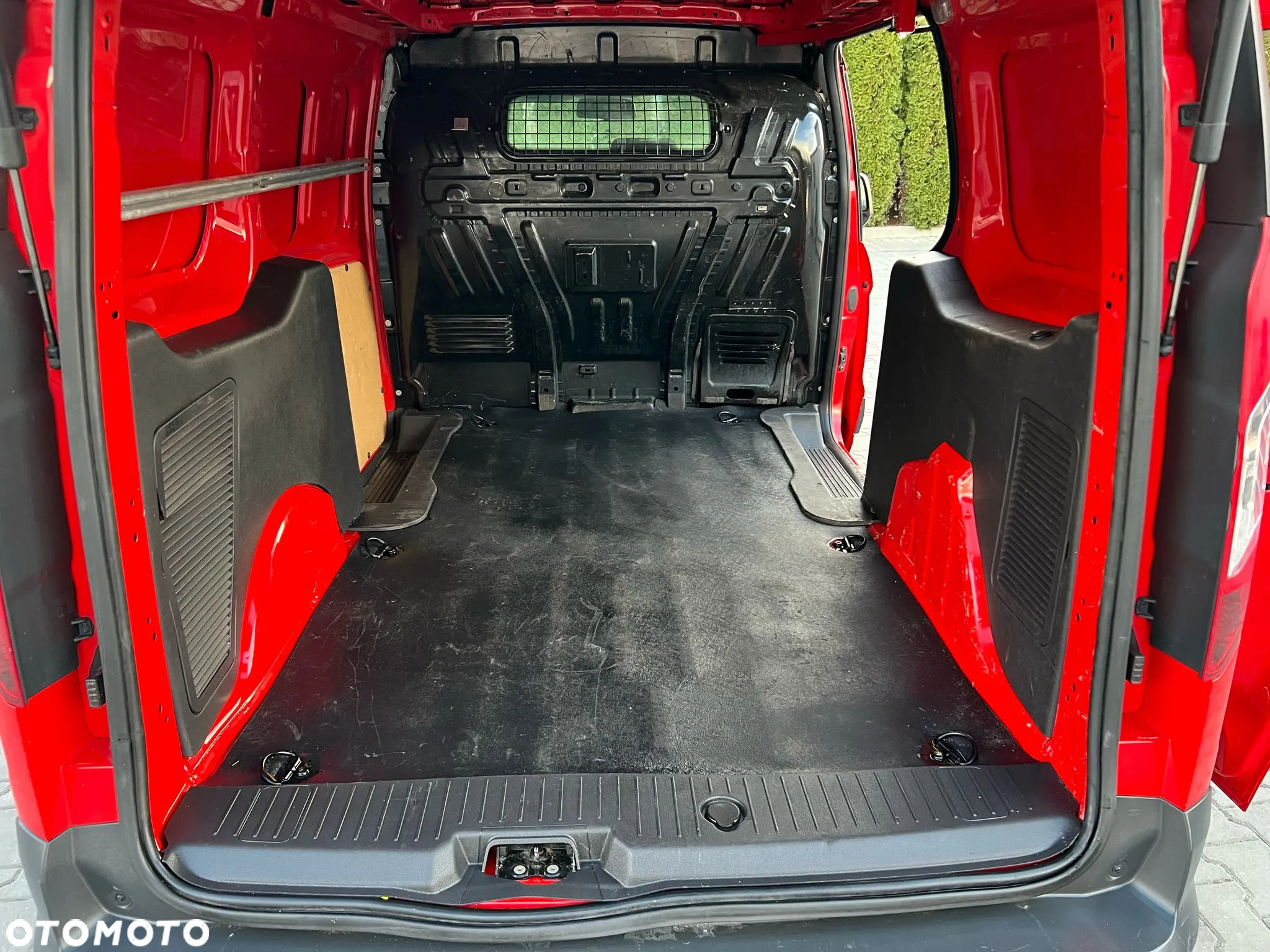 Ford Transit Connect - 11