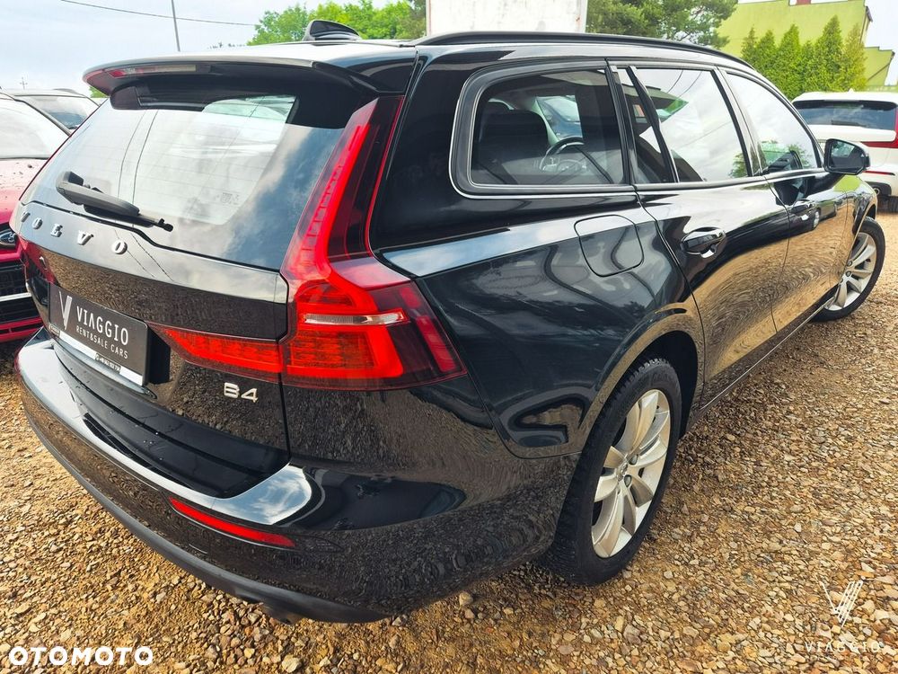 Volvo V60 B4 D Geartronic Momentum Pro - 3
