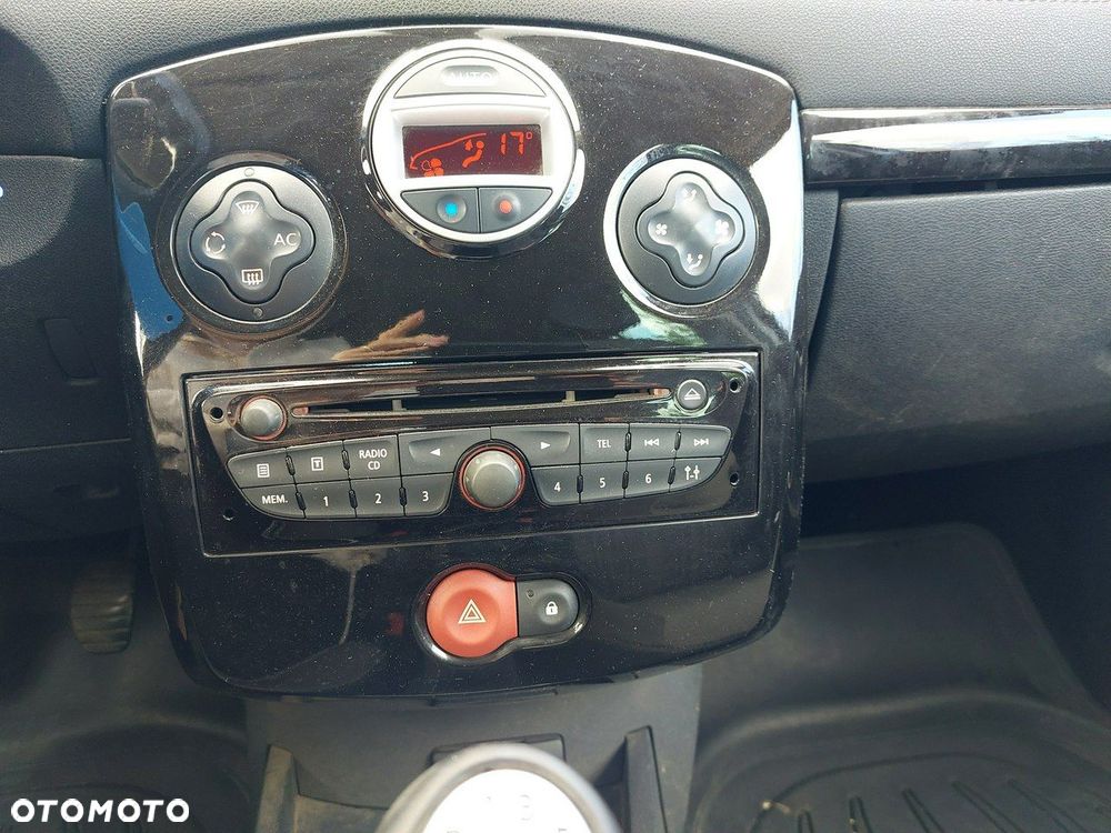 Renault Clio - 20