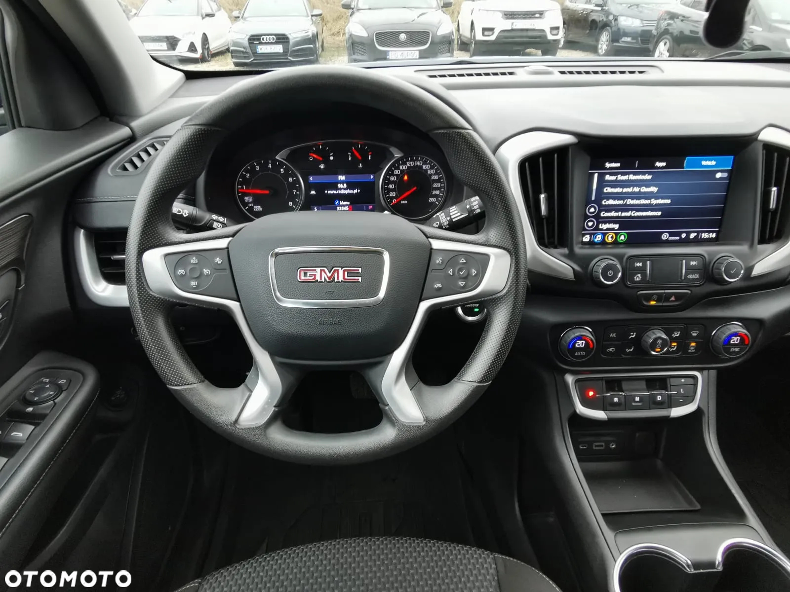 GMC Terrain - 10