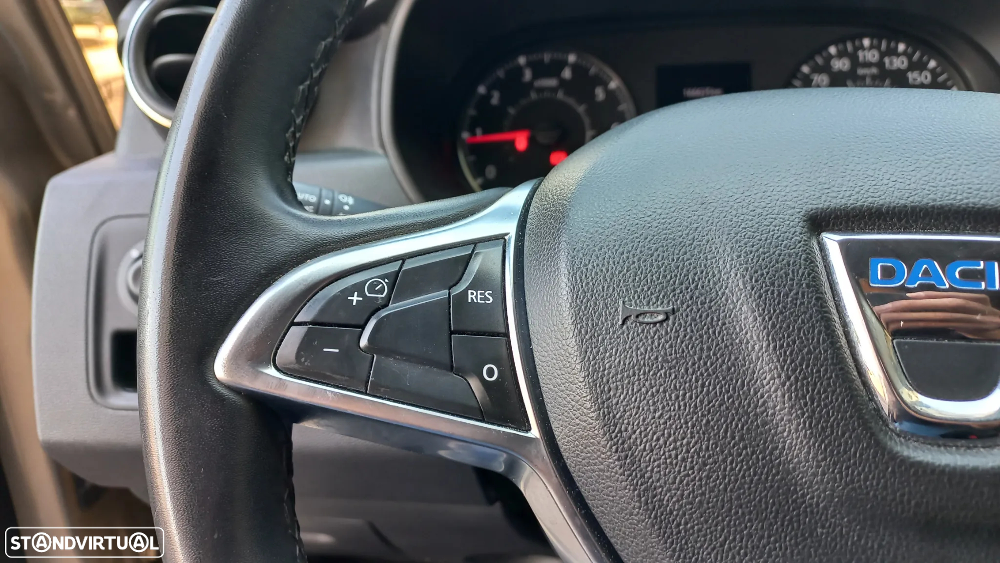 Dacia Duster 1.5 Blue dCi Prestige - 11