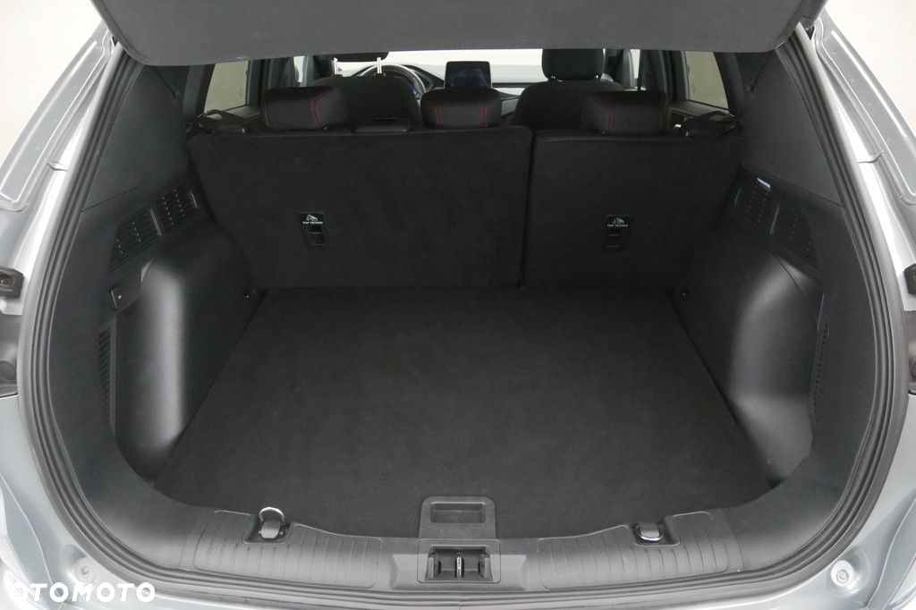 Ford Kuga - 16