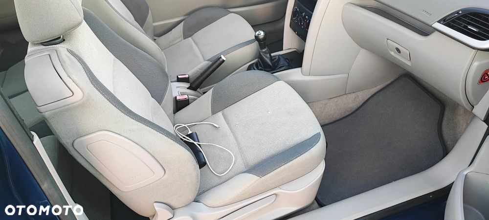 Peugeot 207 95 VTi Premium - 12