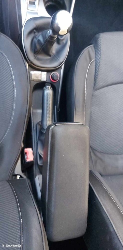 Alfa Romeo MiTo 1.6 JTDM - 12