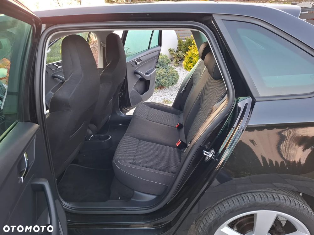 Skoda RAPID 1.6 TDI Ambition - 24