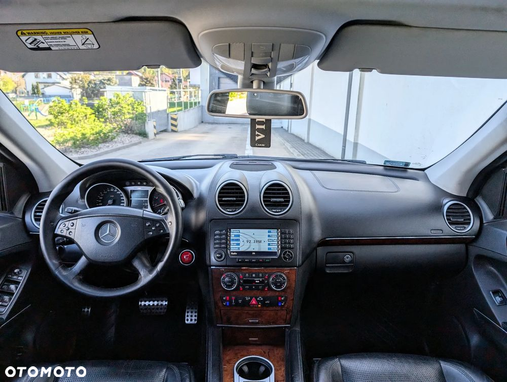 Mercedes-Benz ML 63 AMG 4Matic 7G-TRONIC - 5