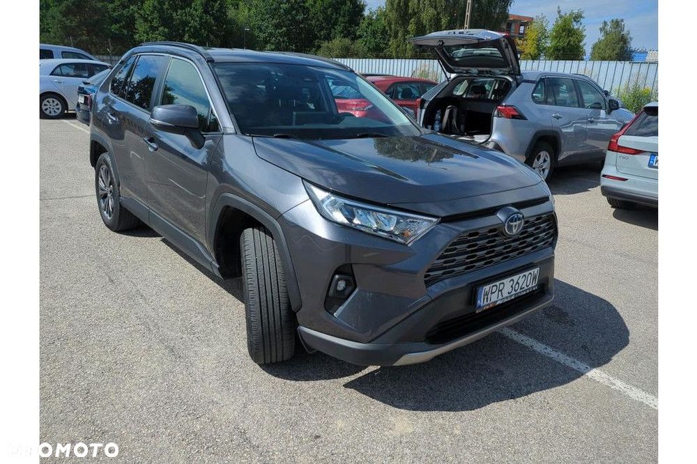 Toyota RAV4 - 3