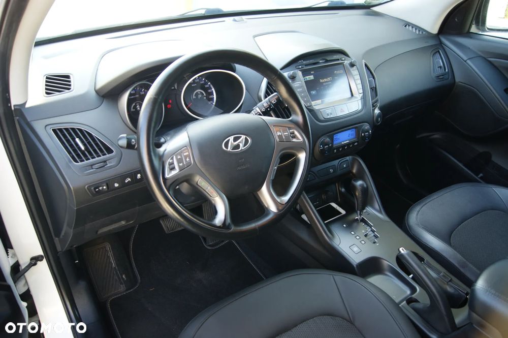 Hyundai ix35 2.0 2WD Automatik Trend - 10