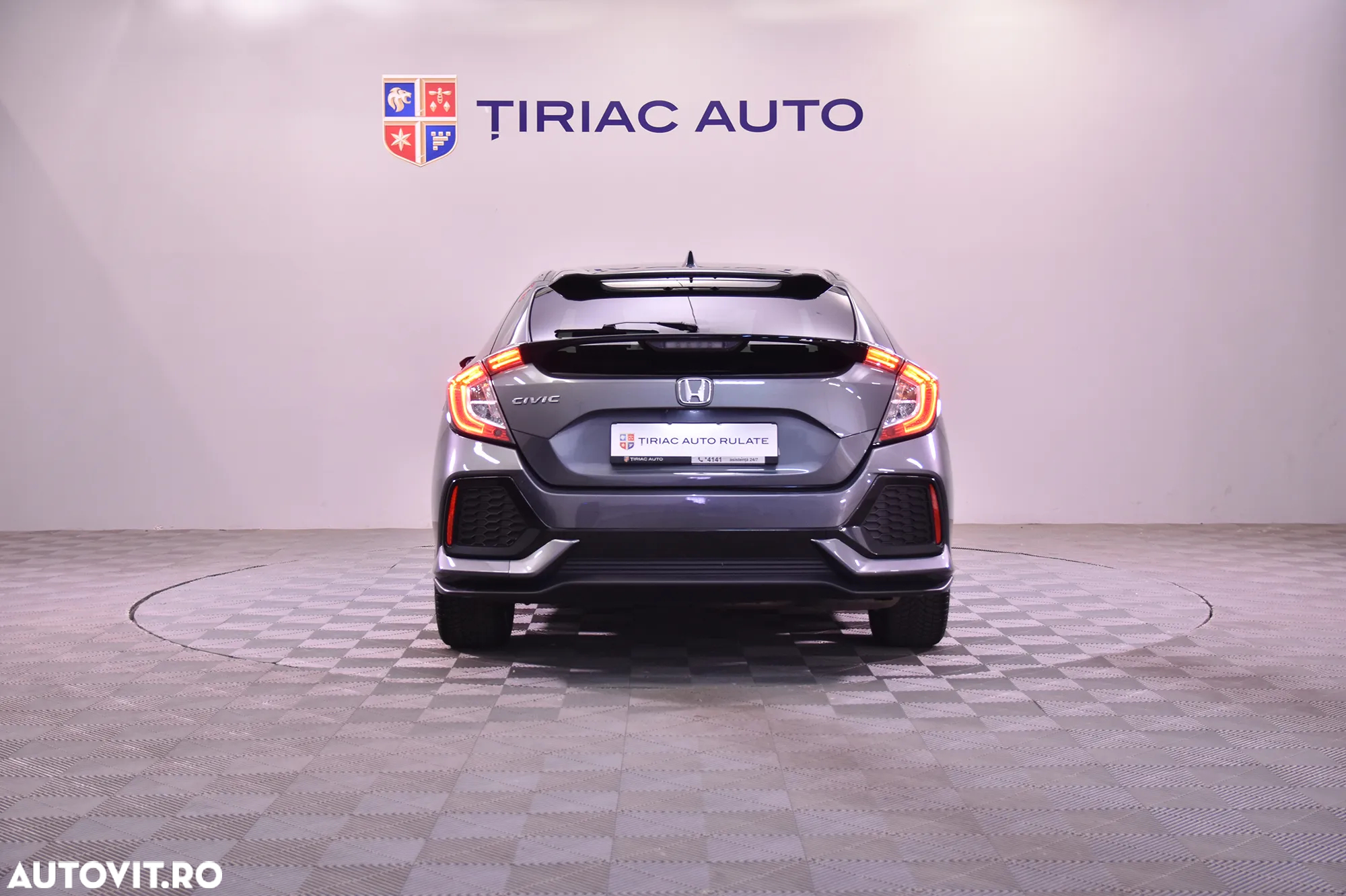 Honda Civic - 4