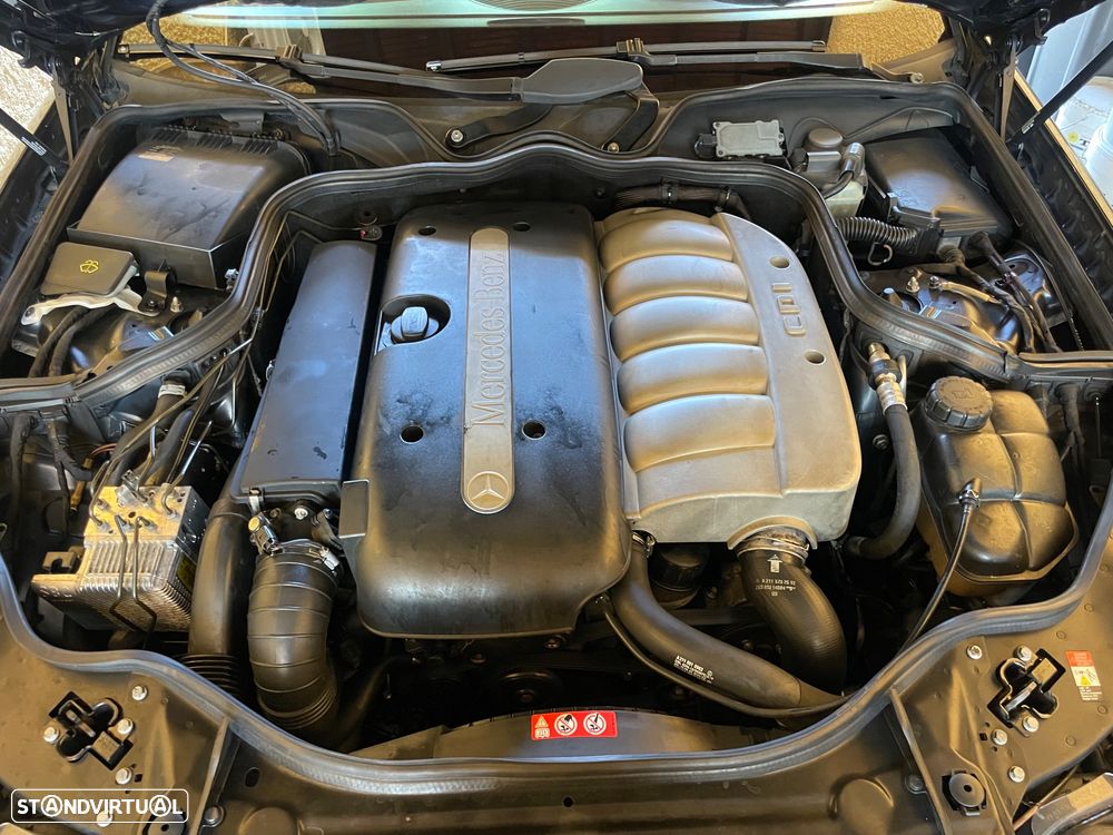 Mercedes-Benz E 270 - 4
