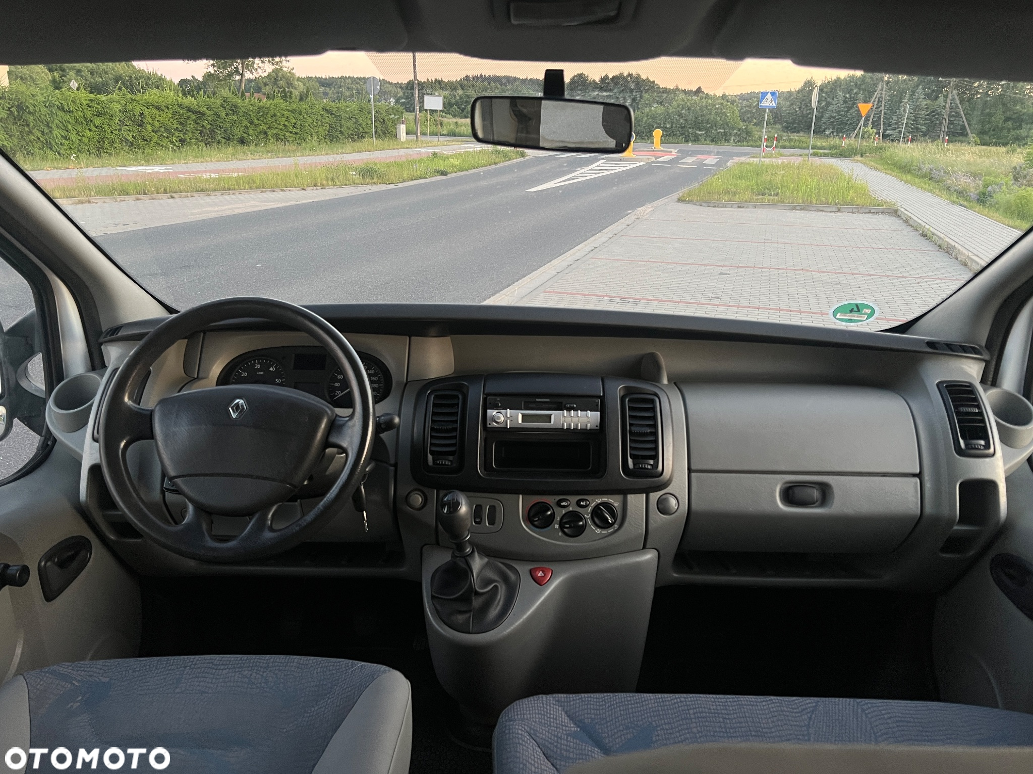 Renault Trafic dCi L2H1 Pack - 10