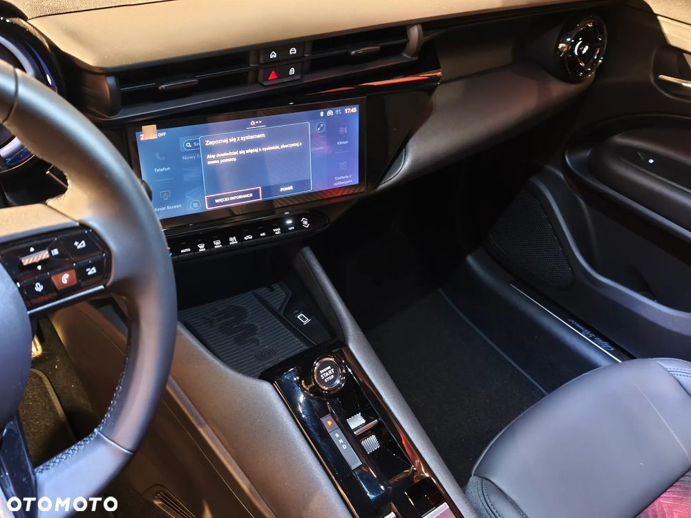 Alfa Romeo Junior 1.2 mHEV Ti eDCT - 30