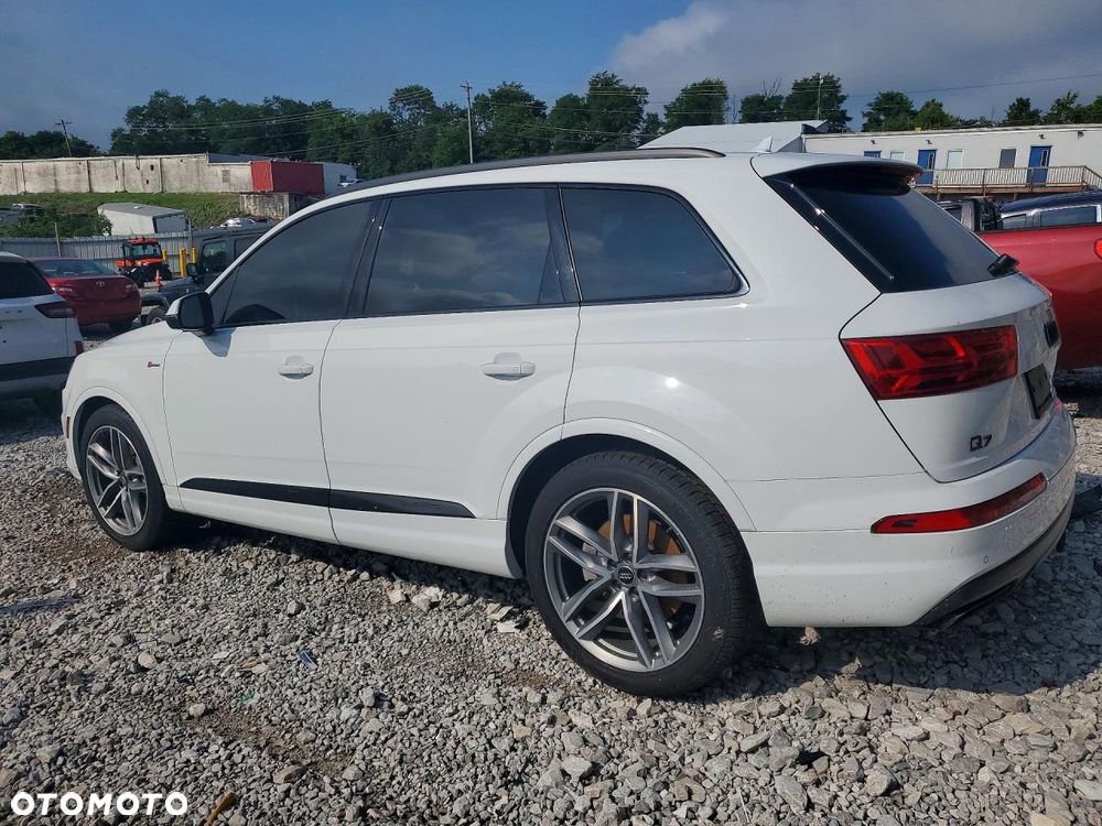 Audi Q7 3.0 TFSI Quattro Tiptronic - 5