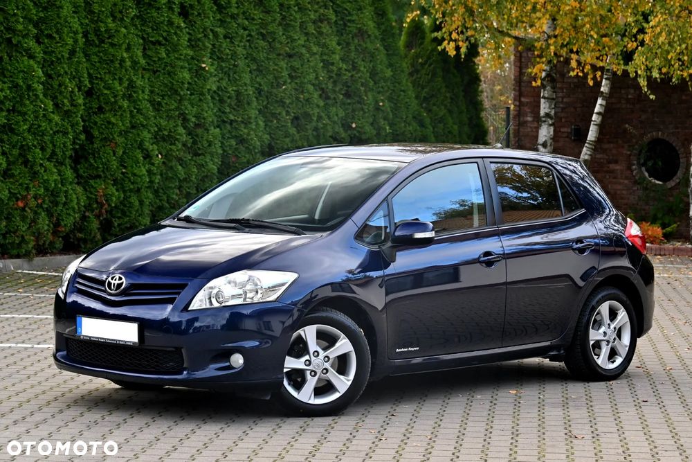 Toyota Auris 1.6 Sol - 10