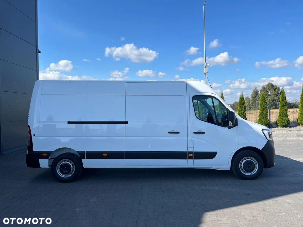 Renault Master 2.3 / DOSTAWCZY / 2023 / 15 TYS PRZEB. - 6