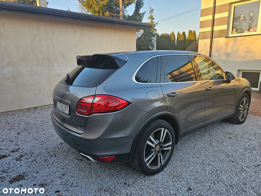 Porsche Cayenne Tiptronic S - 3