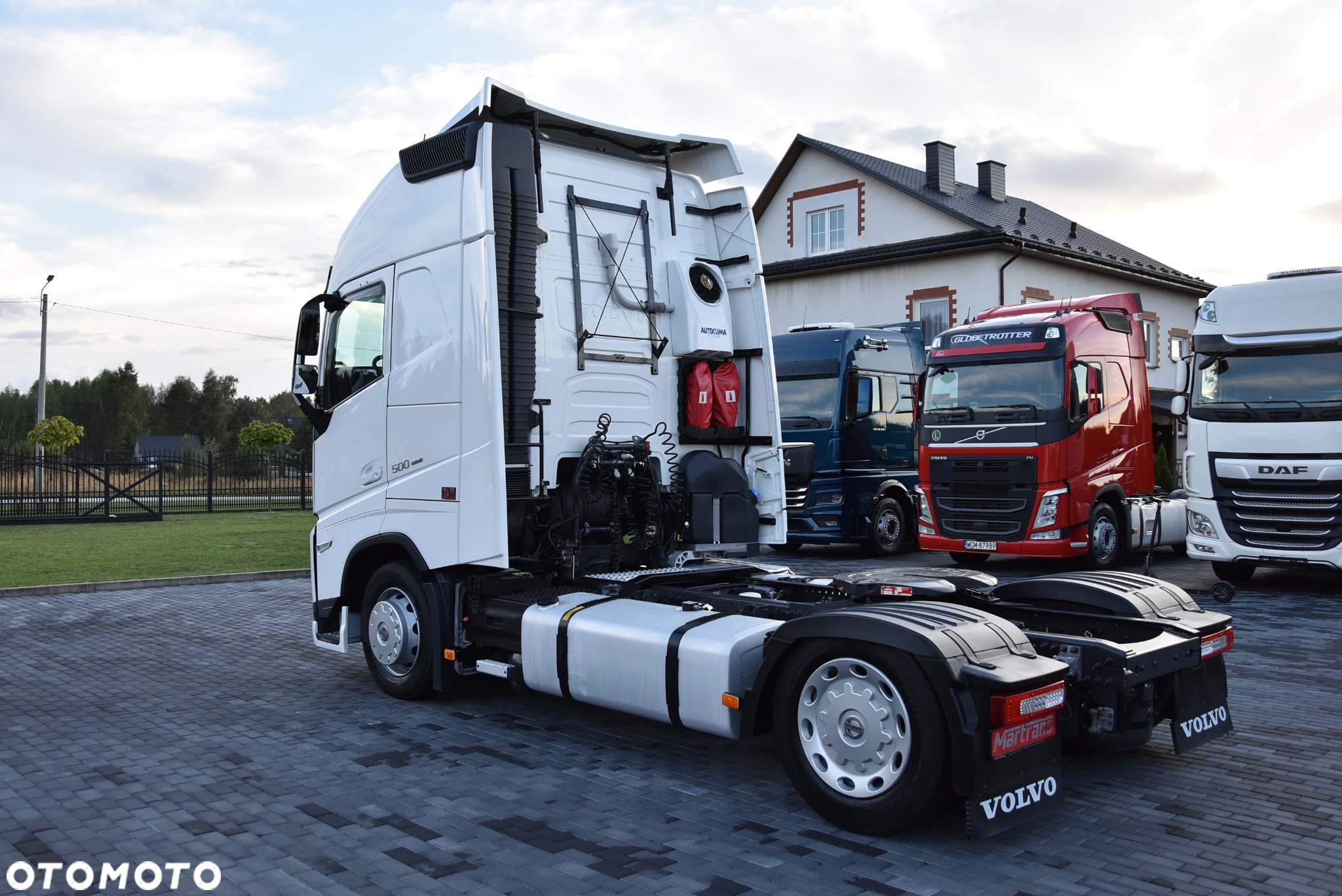Volvo FH4 500 EURO 6   GLOBETROTTER XL / FULL LED / KLIMA POSTOJOWA  /  LOW DECK MEGA  / ASO VOLVO SALON POLSKA JAK NOWE ! ! ! - 8