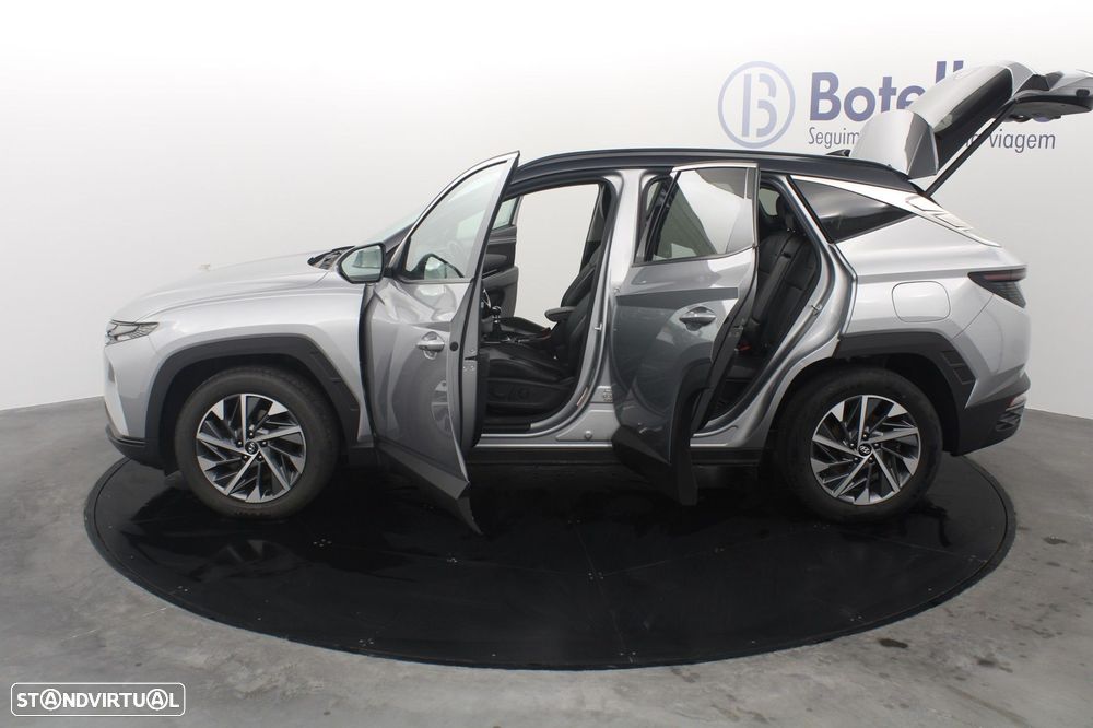 Hyundai Tucson 1.6 CRDi Vanguard - 12