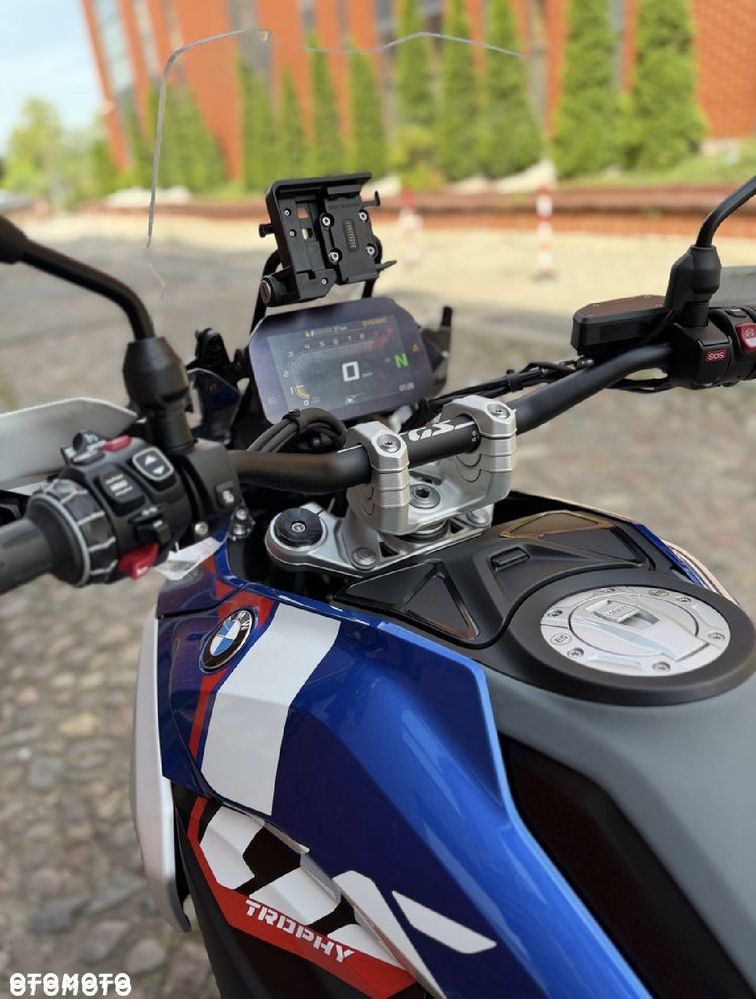 BMW R - 12