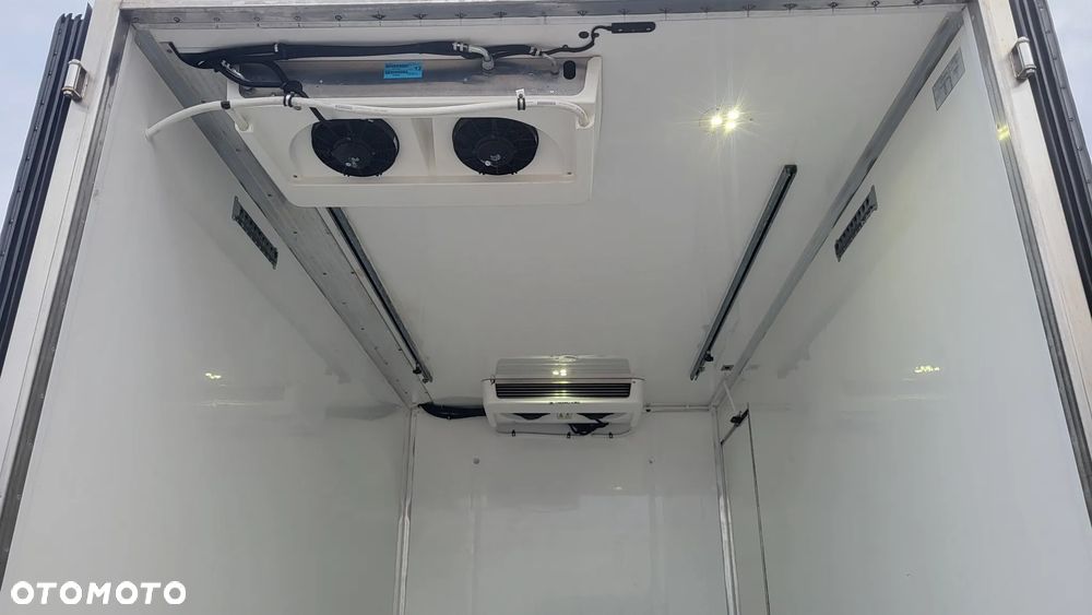 Iveco Daily 50c150 /35c150/Thermo King 500V /mroźnia/izoterma/kontener/ - 25